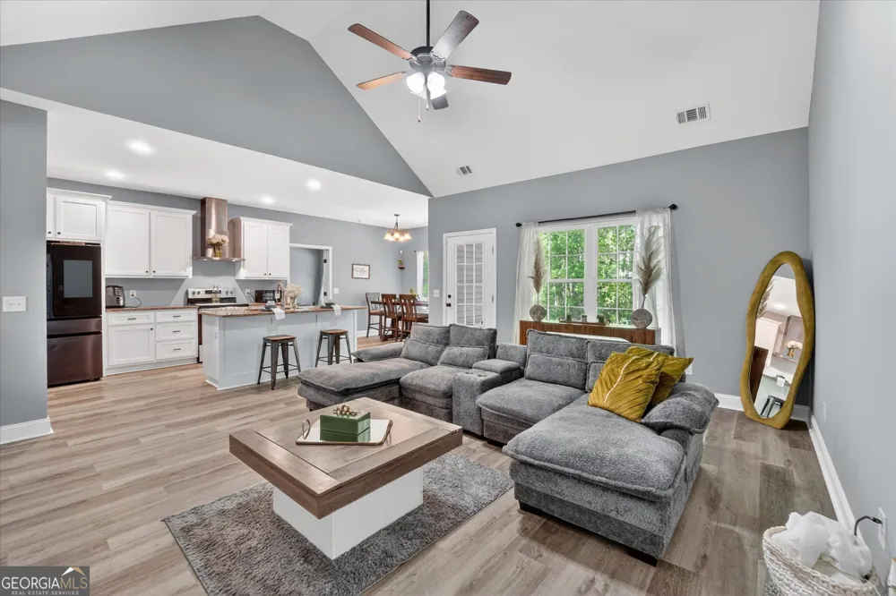 160 Huger ST Rincon, GA 31326