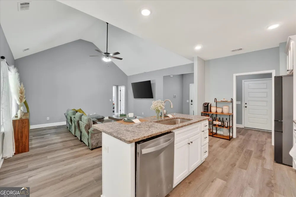 160 Huger ST Rincon, GA 31326