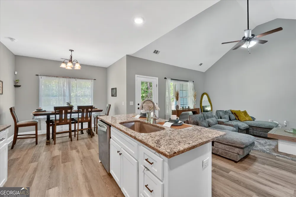 160 Huger ST Rincon, GA 31326