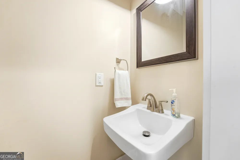 139 Couch RD NW Milledgeville, GA 31061