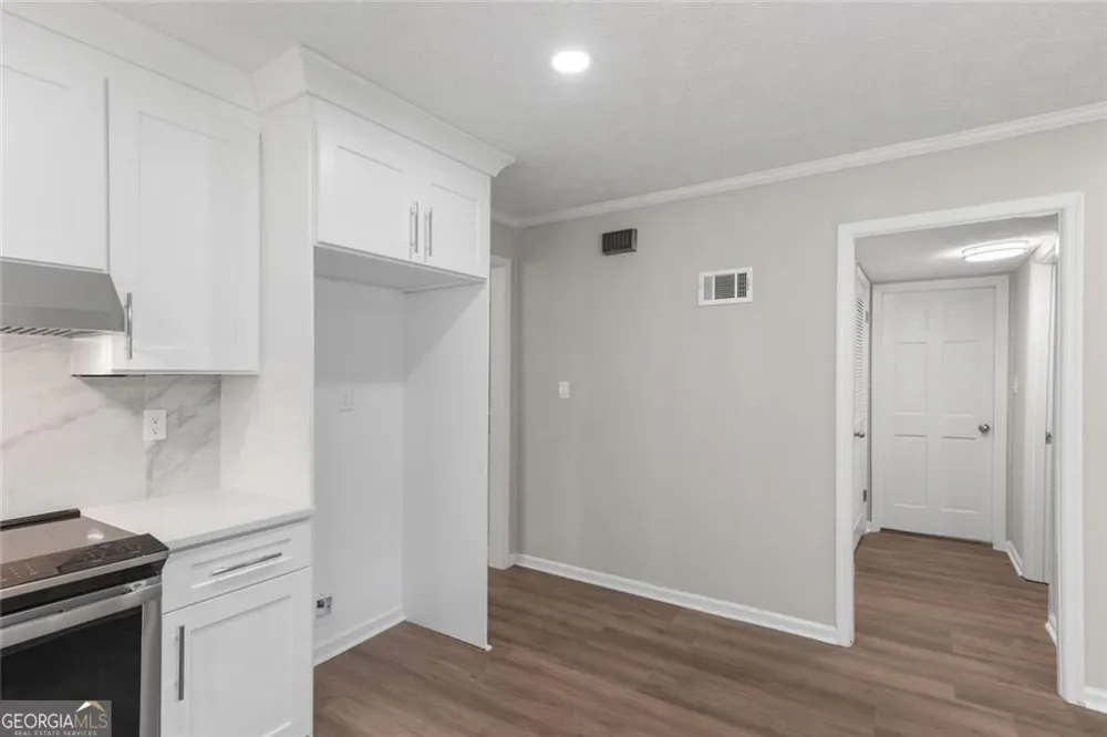 4645 Dunwoody Club DR Dunwoody, GA 30350