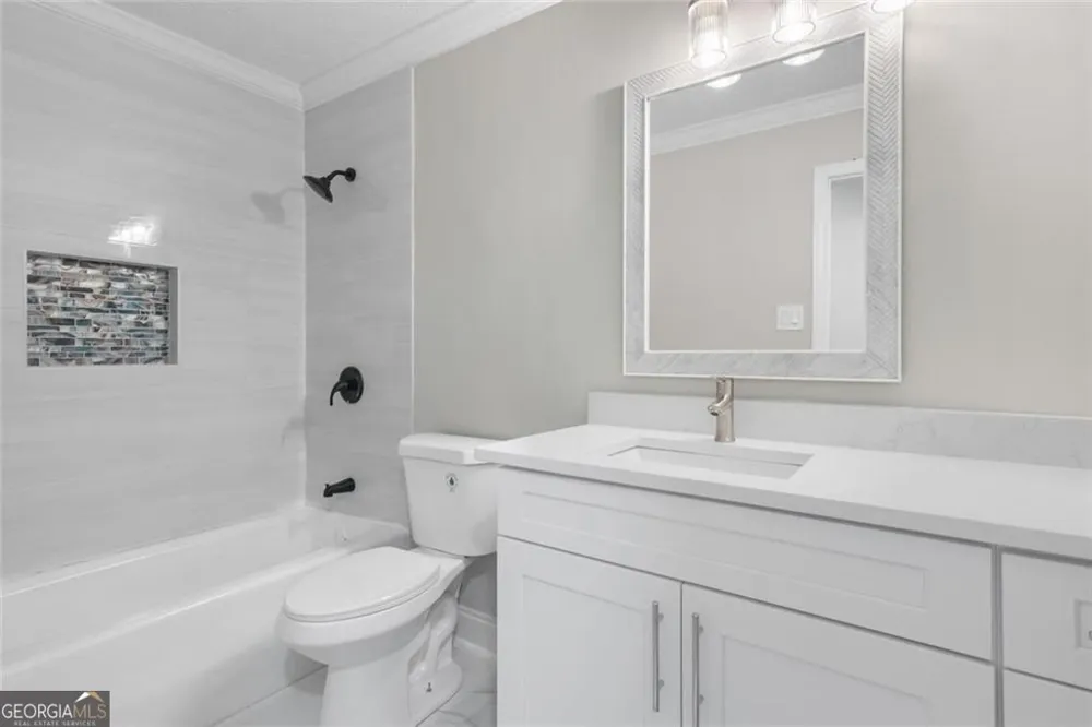 4645 Dunwoody Club DR Dunwoody, GA 30350