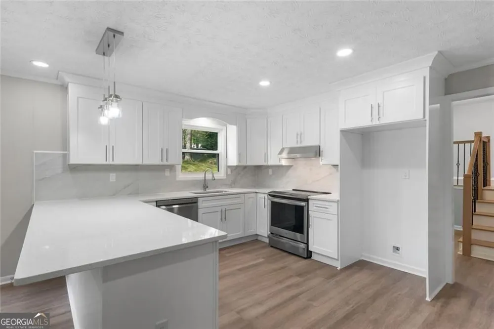 4645 Dunwoody Club DR Dunwoody, GA 30350