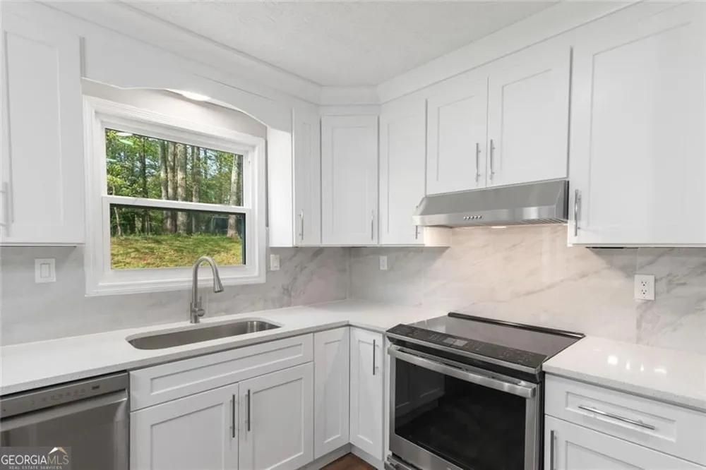 4645 Dunwoody Club DR Dunwoody, GA 30350