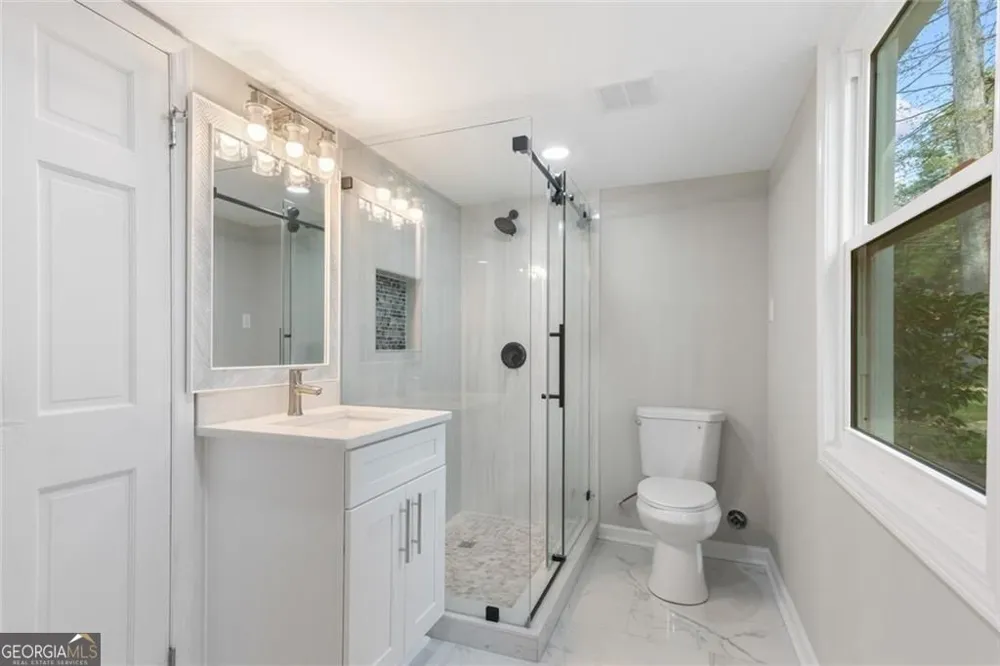 4645 Dunwoody Club DR Dunwoody, GA 30350