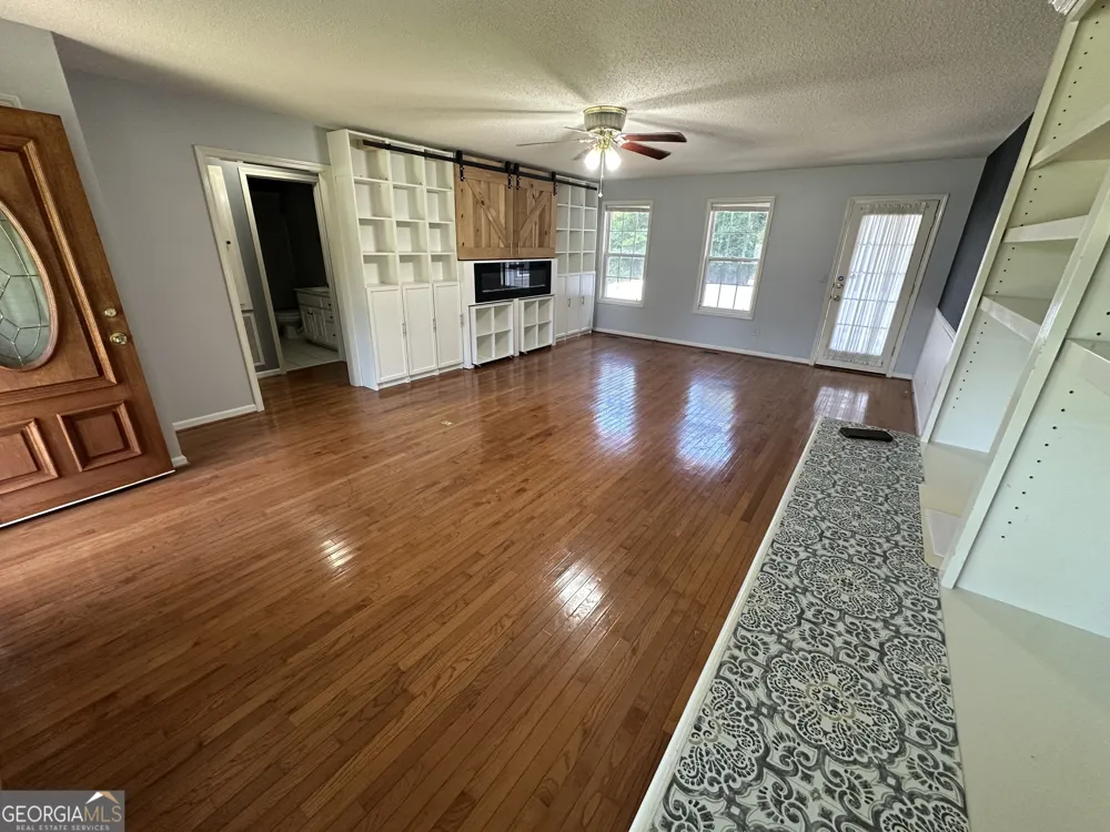 384 SAM BROWN BLVD Commerce, GA 30529
