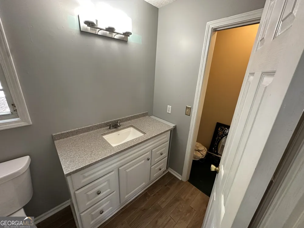 384 SAM BROWN BLVD Commerce, GA 30529