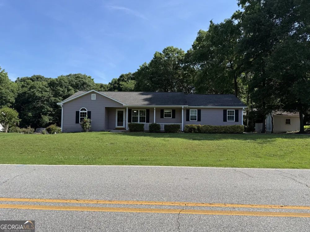 384 SAM BROWN BLVD Commerce, GA 30529