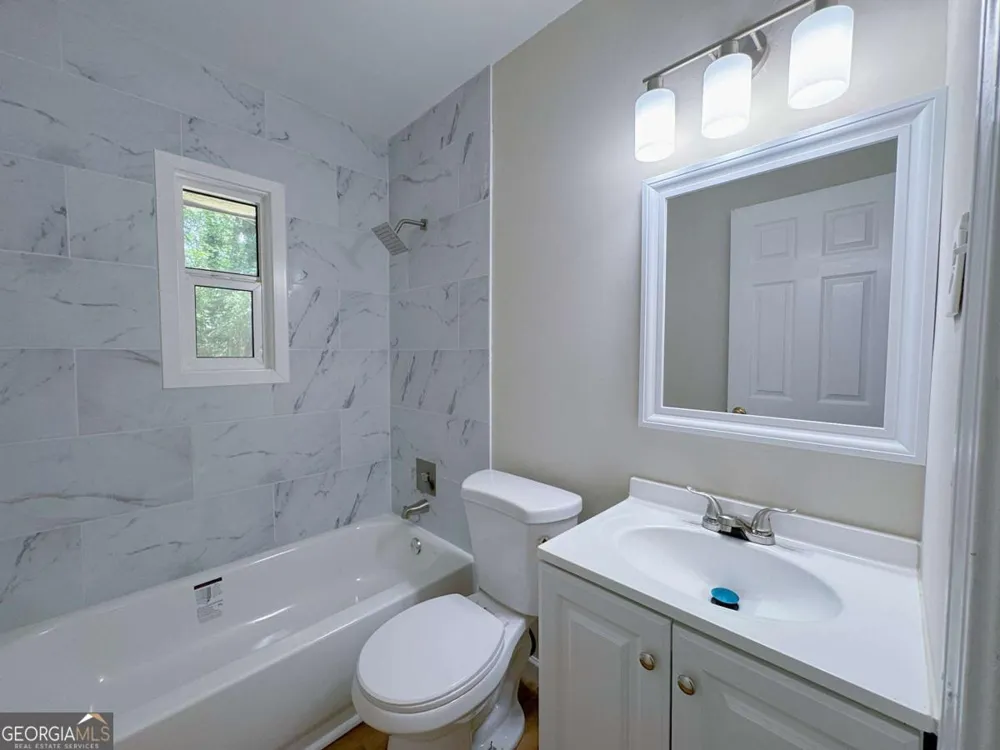 634 Currie DR Forest Park, GA 30297
