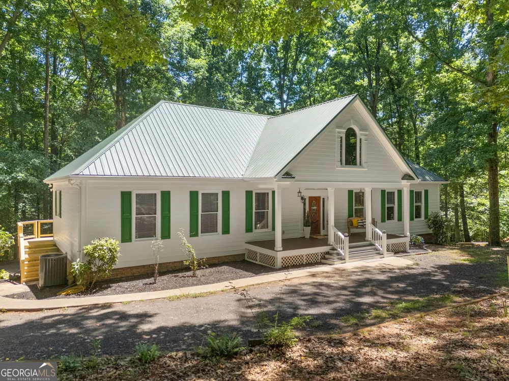 3807 Al Mangum RD Talmo, GA 30575