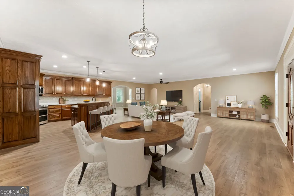 3807 Al Mangum RD Talmo, GA 30575