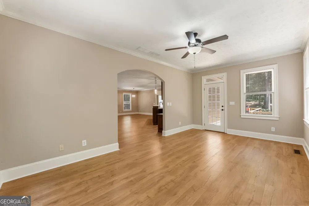 3807 Al Mangum RD Talmo, GA 30575