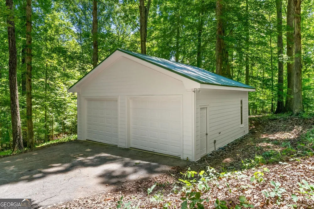 3807 Al Mangum RD Talmo, GA 30575