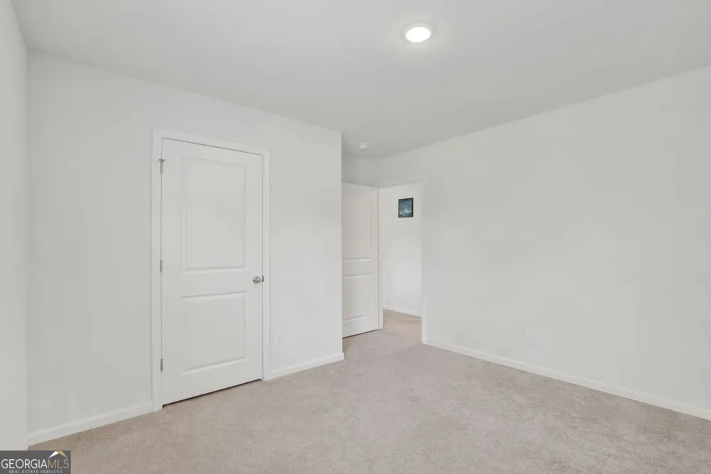 381 Hogan DR Richmond Hill, GA 31324