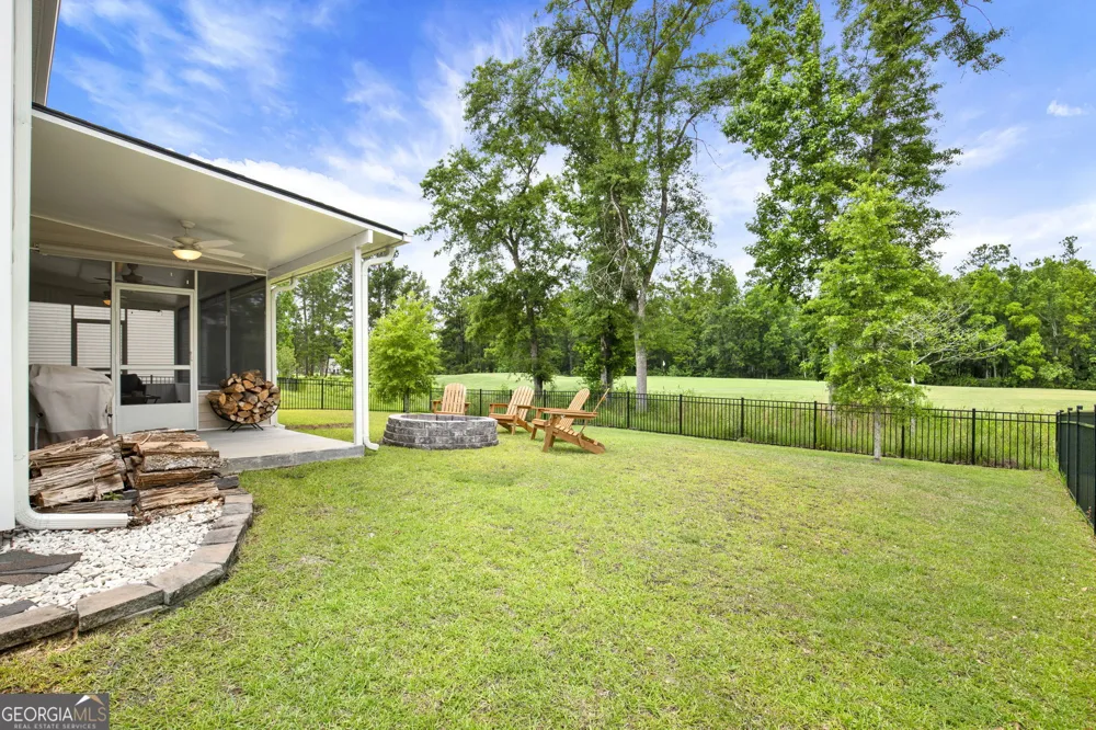 381 Hogan DR Richmond Hill, GA 31324
