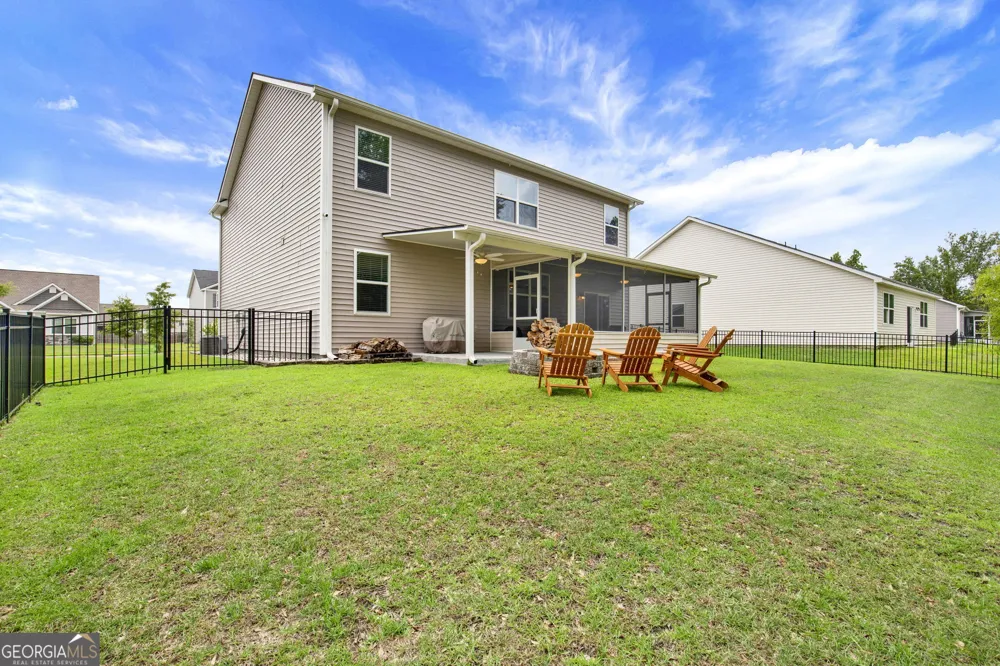 381 Hogan DR Richmond Hill, GA 31324