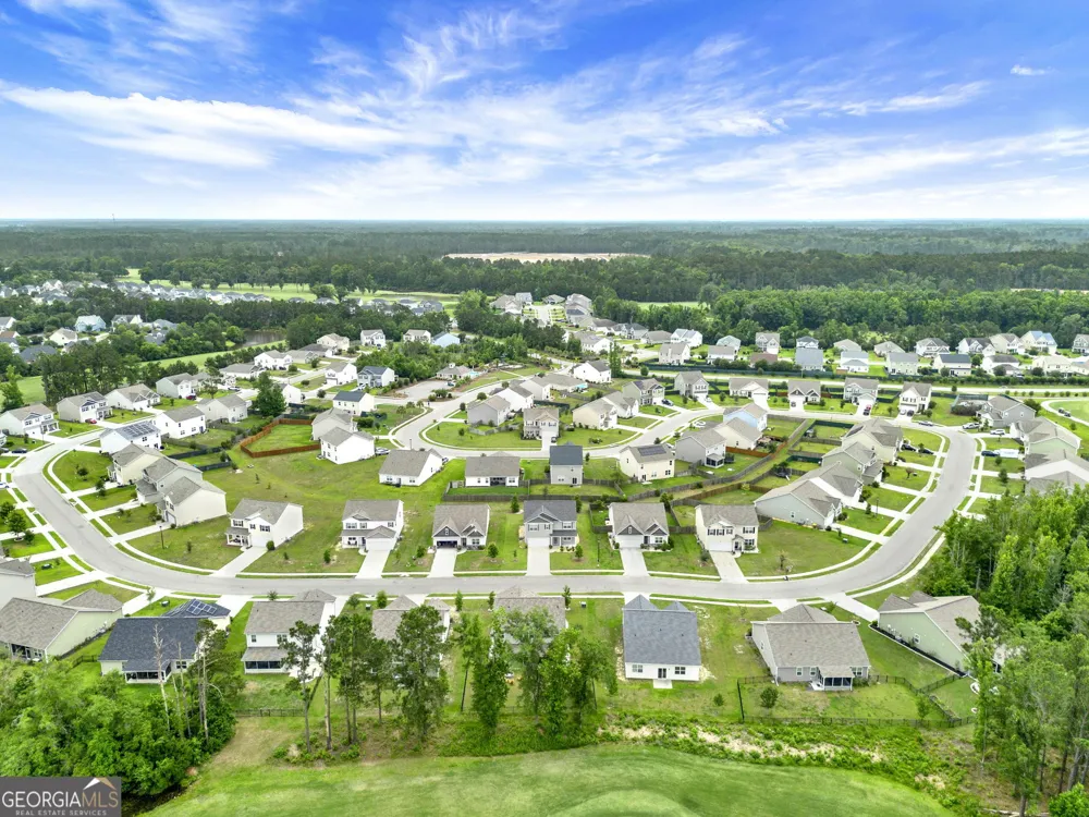 381 Hogan DR Richmond Hill, GA 31324