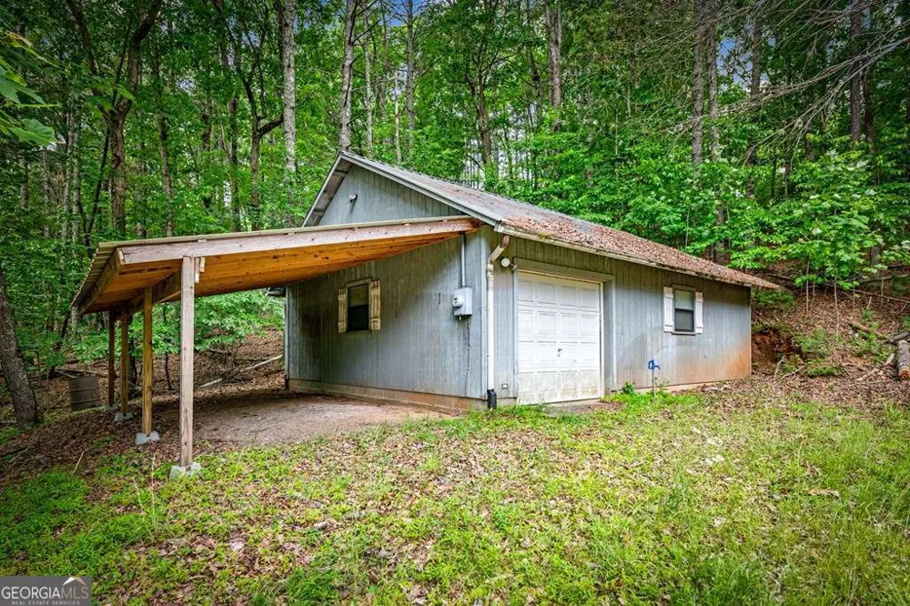129 Mountain View LN Blairsville, GA 30512