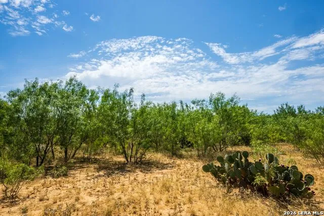 FM2200 2200 Yancey, TX 78886