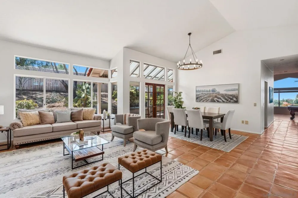 579 Alpine Trail Rd. Alpine, CA 91901