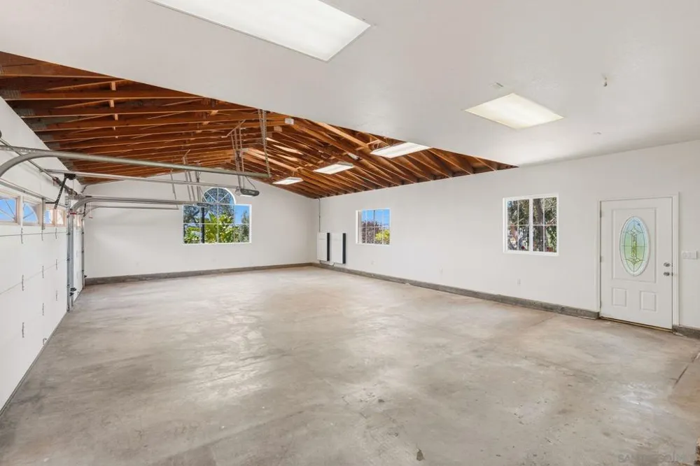 579 Alpine Trail Rd. Alpine, CA 91901