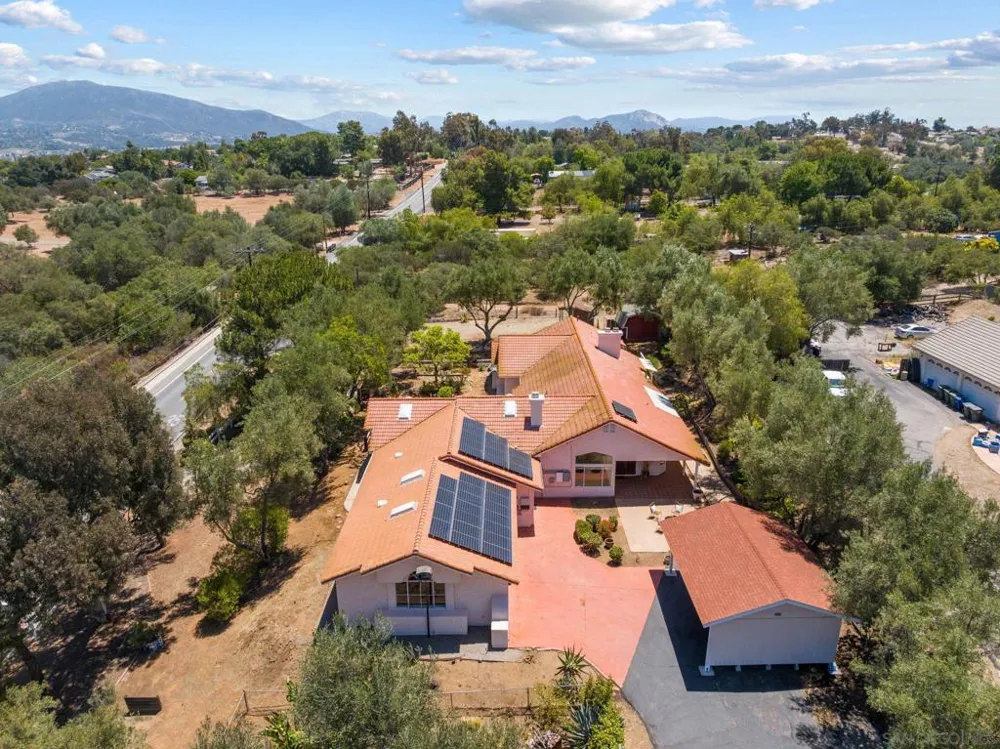 579 Alpine Trail Rd. Alpine, CA 91901