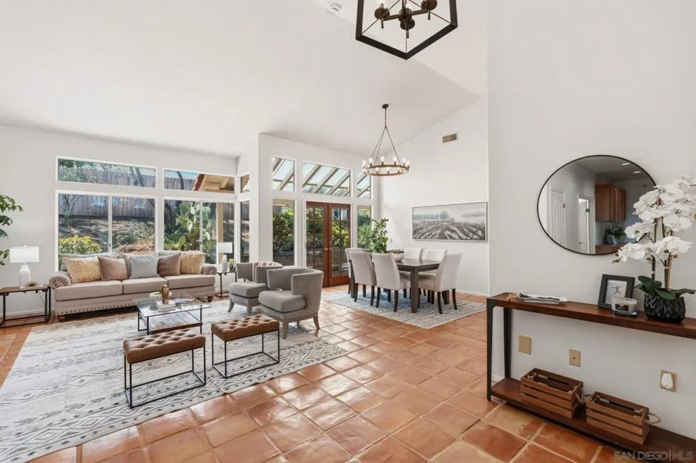 579 Alpine Trail Rd. Alpine, CA 91901