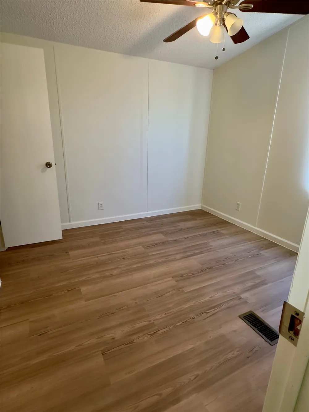 325 Lytton Lane Dale, TX 78616