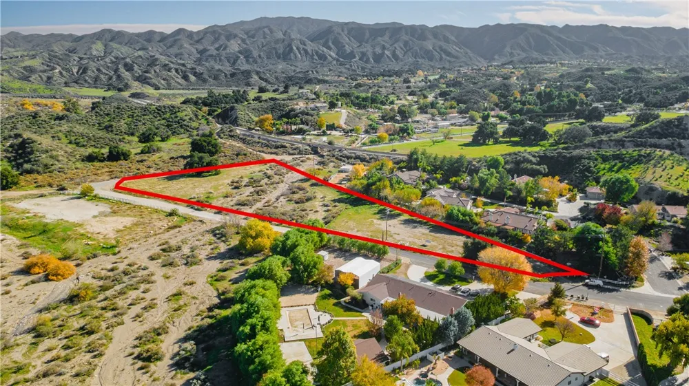 Lost Canyon Rd. Canyon Country, CA 91387