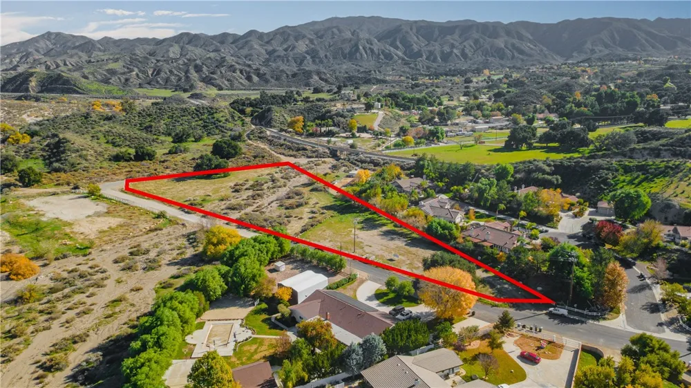 Lost Canyon Rd. Canyon Country, CA 91387