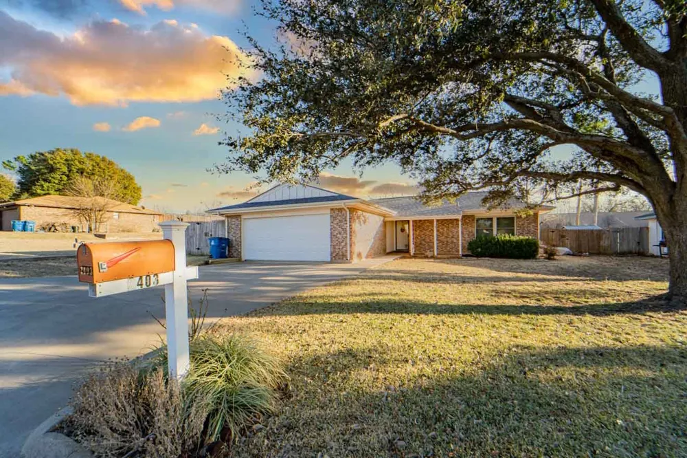 2403 Sha Lane Breckenridge, TX 76424