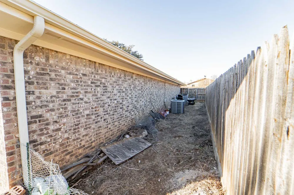 2403 Sha Lane Breckenridge, TX 76424