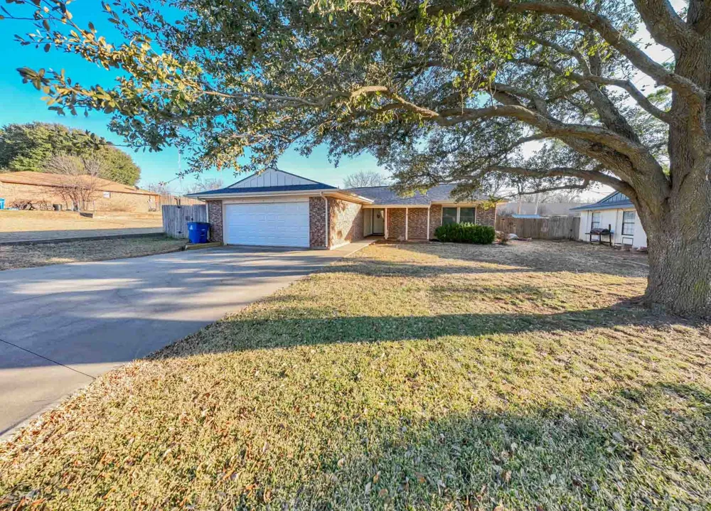 2403 Sha Lane Breckenridge, TX 76424