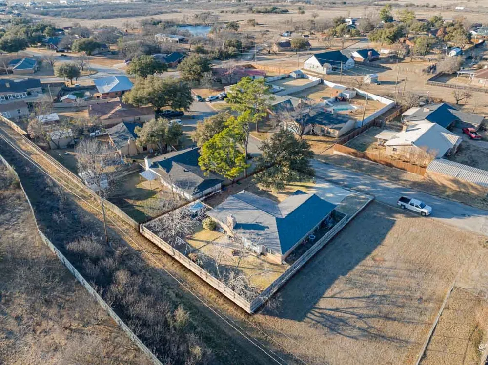 2403 Sha Lane Breckenridge, TX 76424