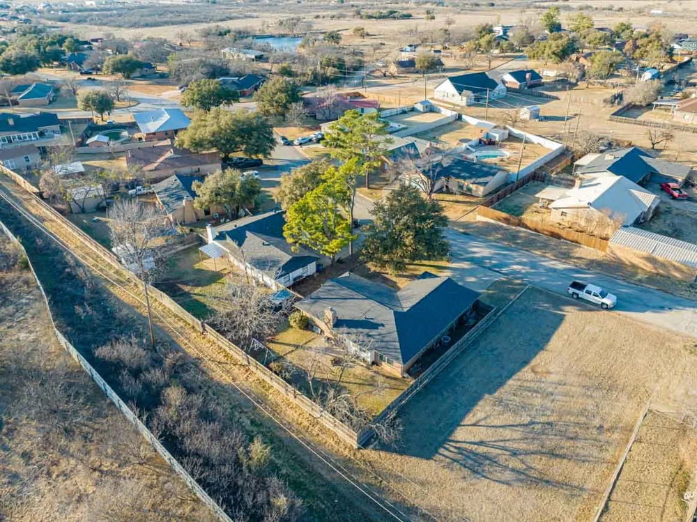 2403 Sha Lane Breckenridge, TX 76424