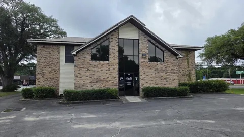 638 Ferdon Boulevard #1st floor