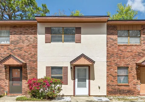 696 Tyner Street #7