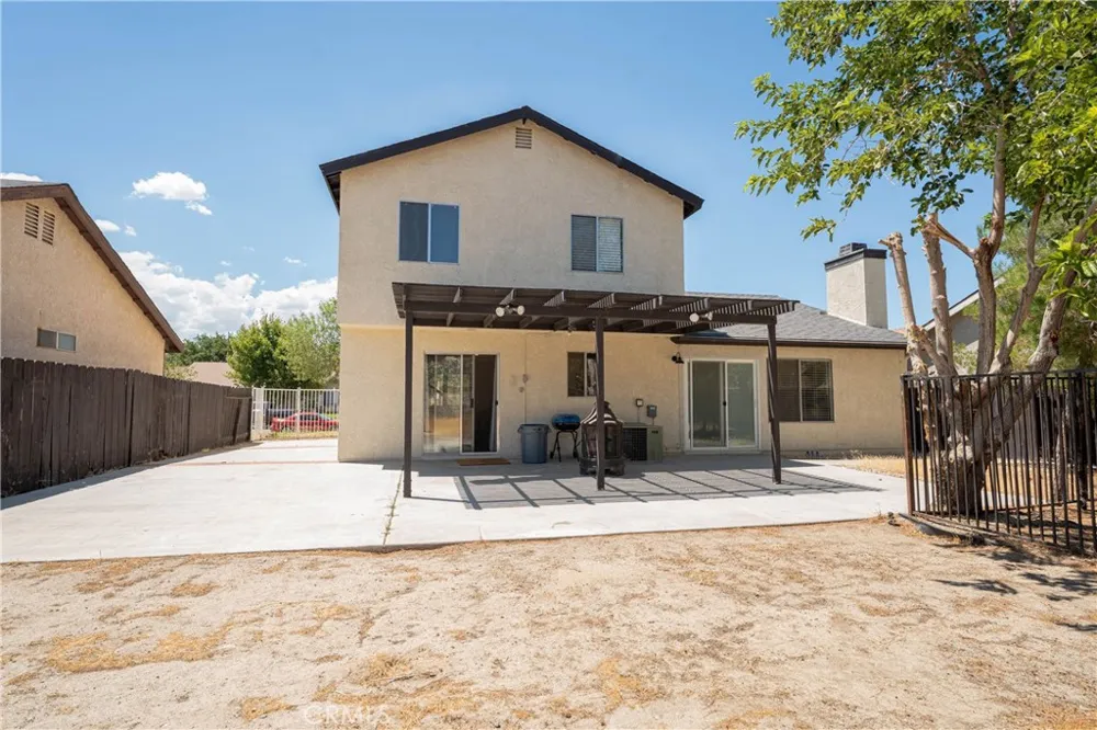 5347 E Avenue R11 Palmdale, CA 93552