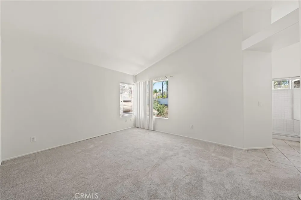 31895 Via Cordoba Temecula, CA 92592