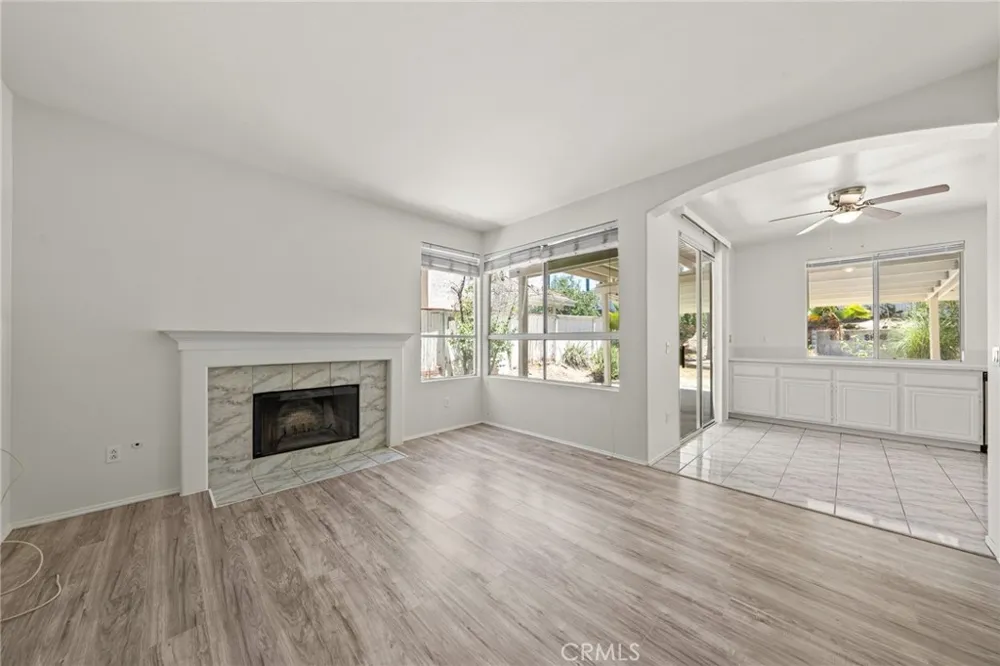 31895 Via Cordoba Temecula, CA 92592