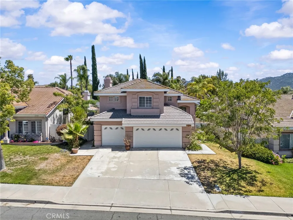 31895 Via Cordoba Temecula, CA 92592