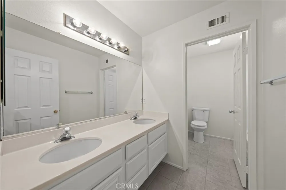 31895 Via Cordoba Temecula, CA 92592