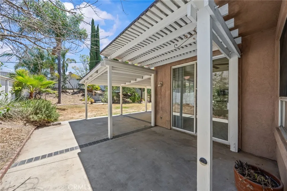 31895 Via Cordoba Temecula, CA 92592