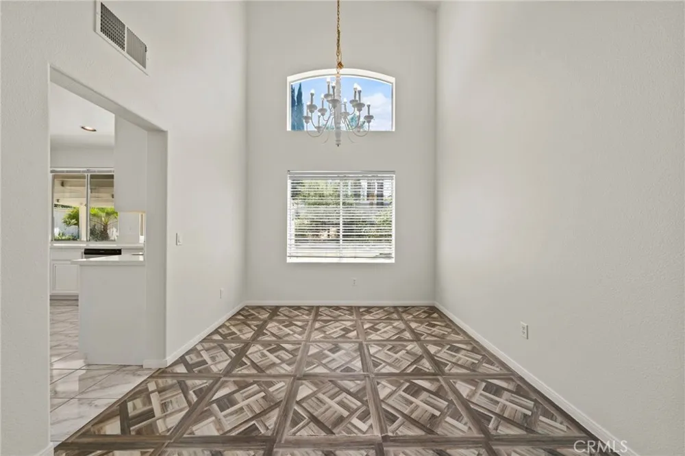 31895 Via Cordoba Temecula, CA 92592