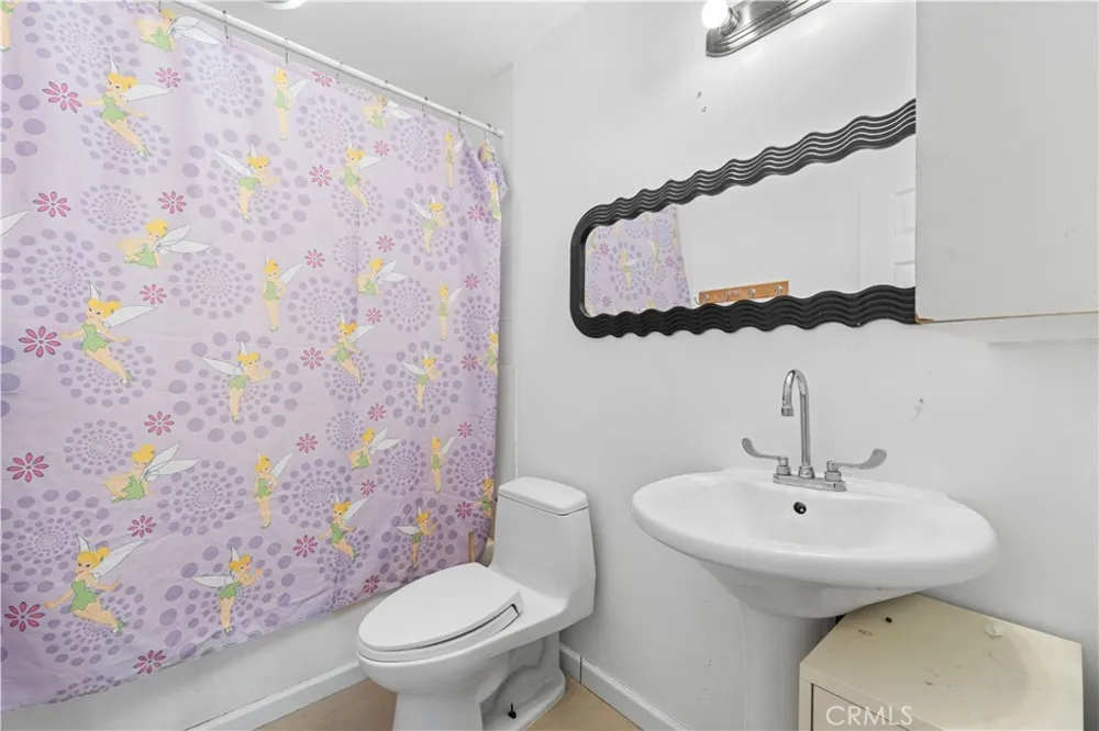 9600 Van Nuys #220 Panorama City, CA 91402