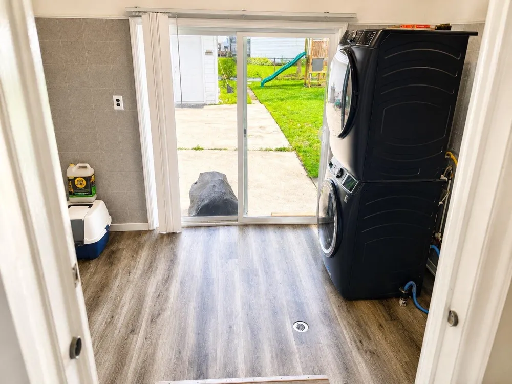 39294 Ormsby Street Clinton, MI 48036