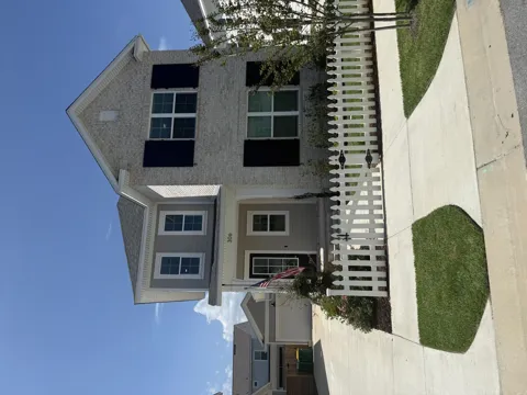 306 Gazelle Court