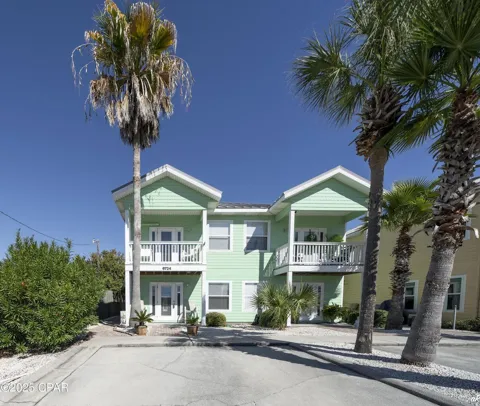 6724 Thomas Drive