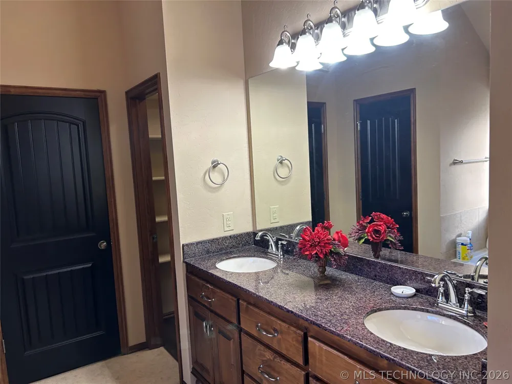 17217 Picasso Drive Oklahoma City, OK 73170