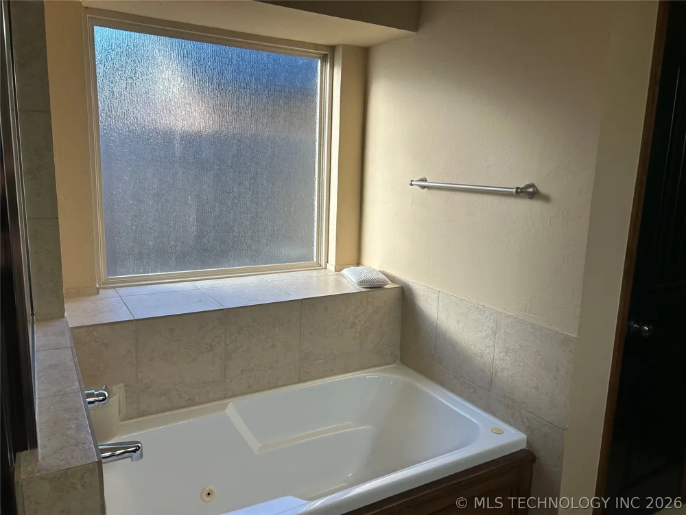17217 Picasso Drive Oklahoma City, OK 73170